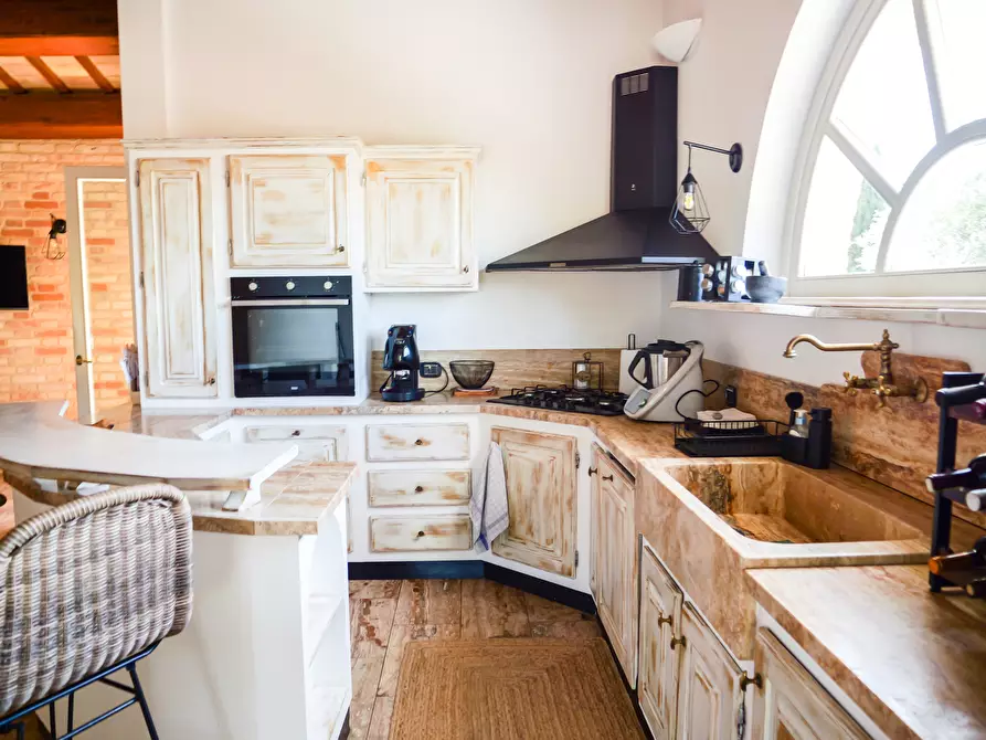 Immagine 26 di Villa in vendita  in Via Passarini a Recanati