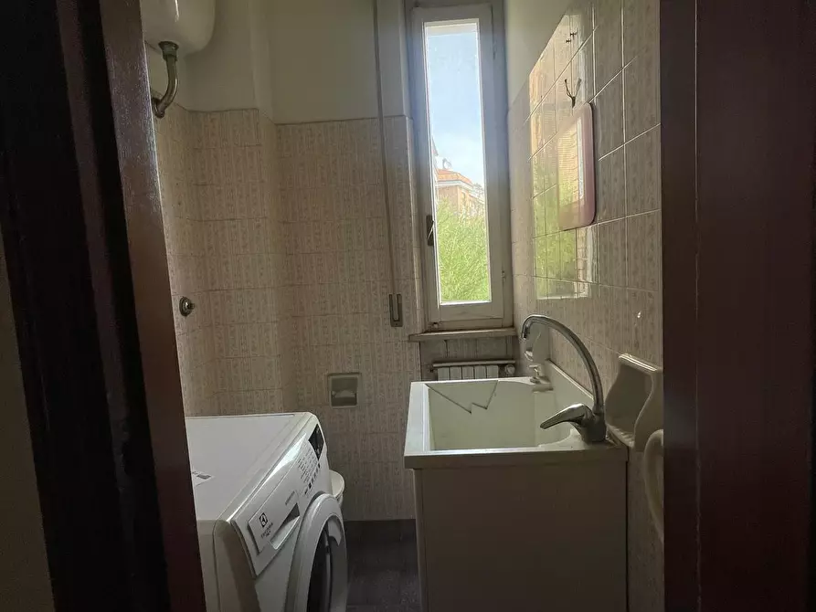 Immagine 10 di Trilocale in vendita  in Via Tiziano a Ancona