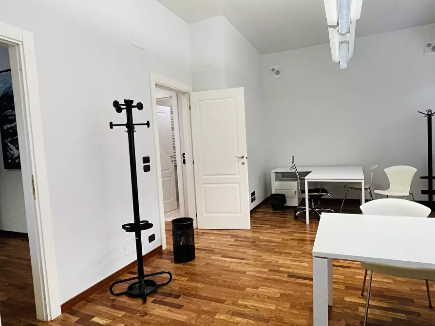 Immagine 16 di Quadrilocale in vendita  in Viale Bruno Buozzi a San Benedetto Del Tronto