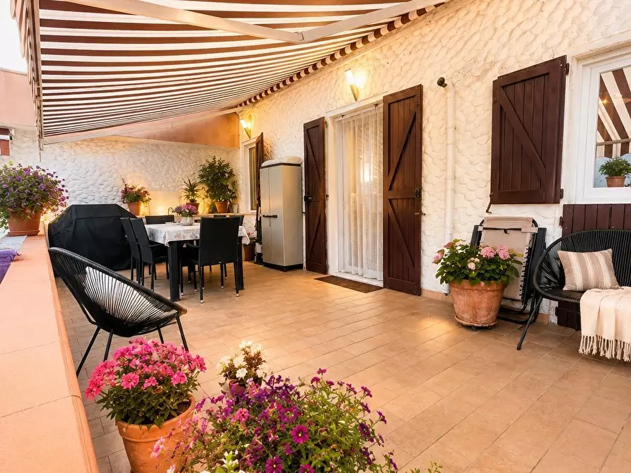 Immagine 1 di Bilocale in vendita  in Loreto a Numana