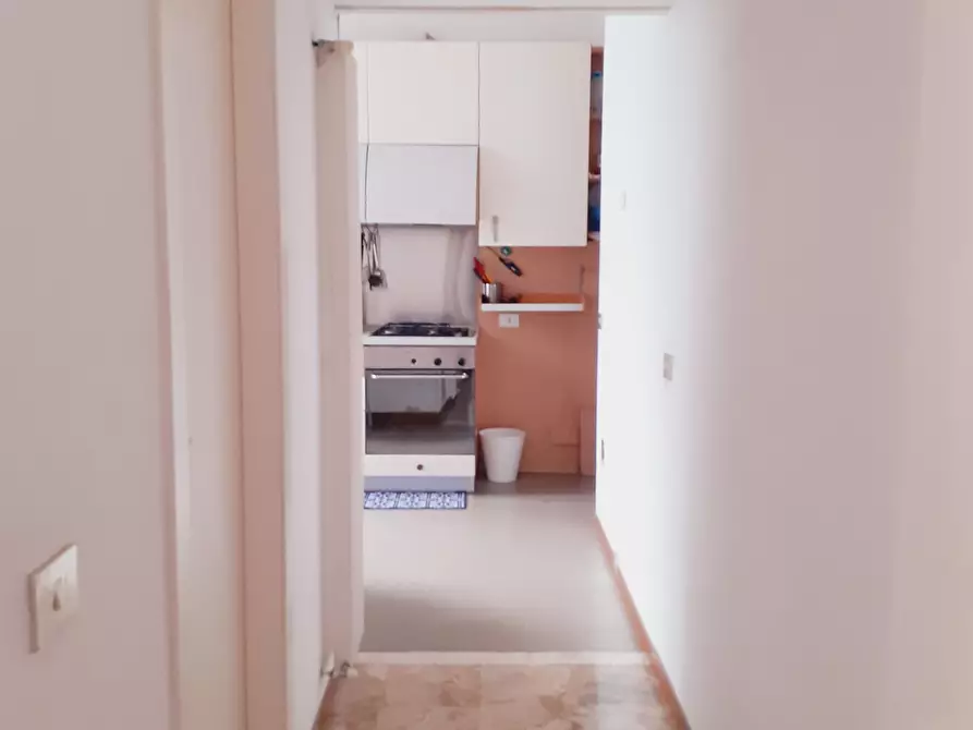 Immagine 30 di Trilocale in vendita  in Via Villarey a Ancona