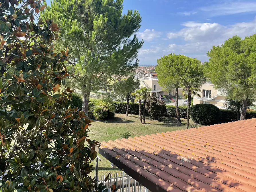 Immagine 13 di Villa in vendita  in Via Cagiata a Osimo