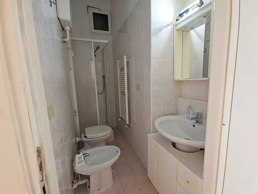 Immagine 11 di Bilocale in vendita  in Via Zeffiro Massa 84 a San Remo