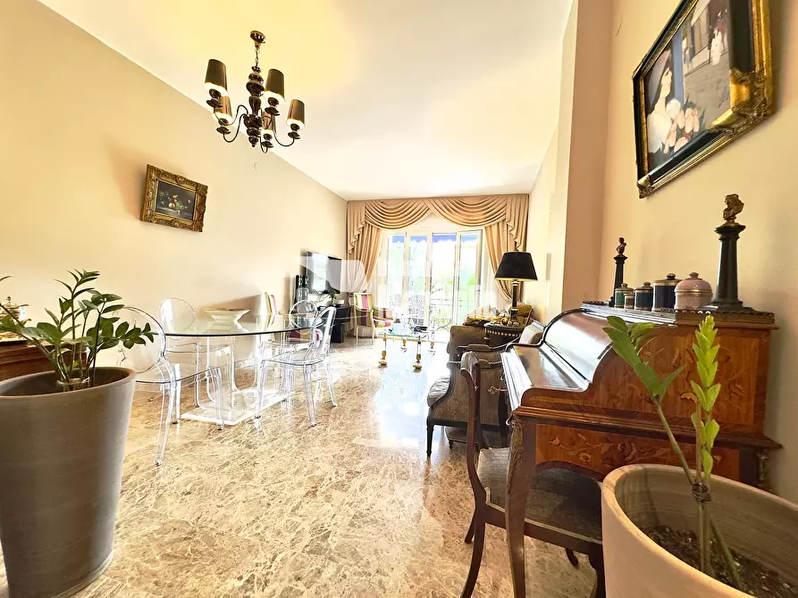 Immagine 4 di Quadrilocale in vendita  in Corso degli Inglesi 620 a San Remo