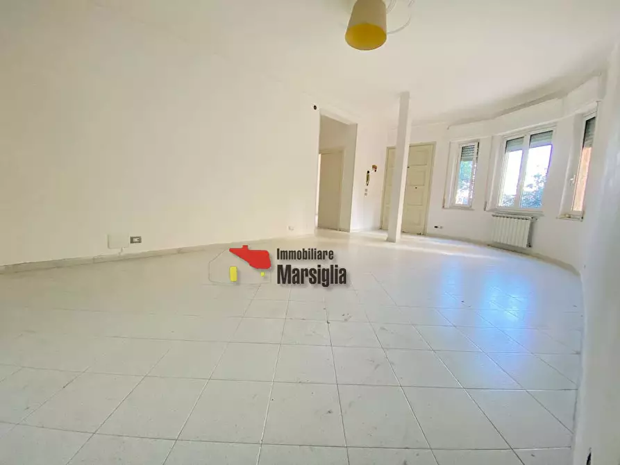 Immagine 3 di Casa bifamiliare in vendita  in VIA DE AMICIS 20 a San Remo