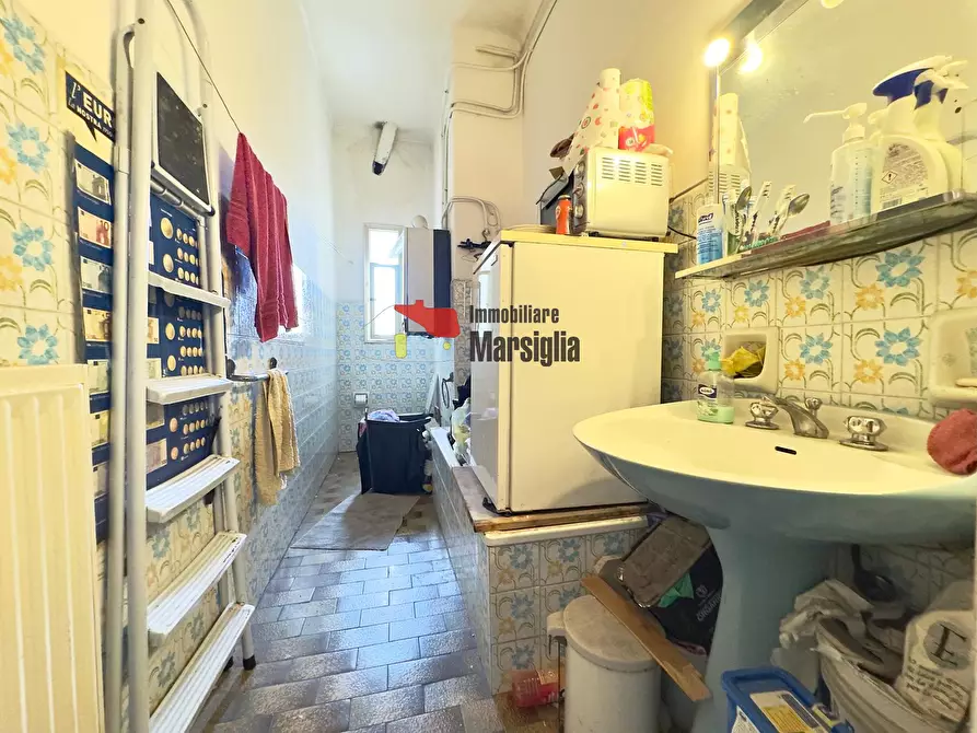 Immagine 11 di Trilocale in vendita  in Via Giacomo Matteotti SNC a San Remo