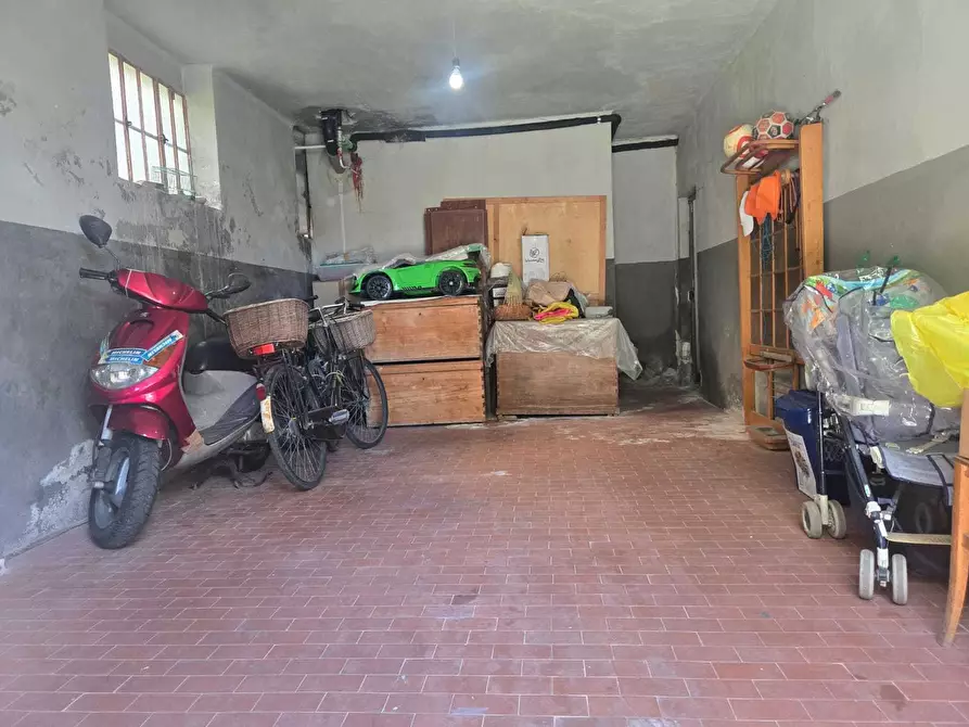 Immagine 27 di Quadrilocale in vendita  in Corso degli Inglesi 700 a San Remo