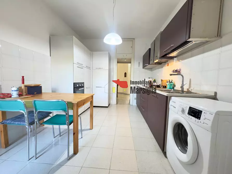 Immagine 10 di Quadrilocale in vendita  in Via Legnano 8 a San Remo