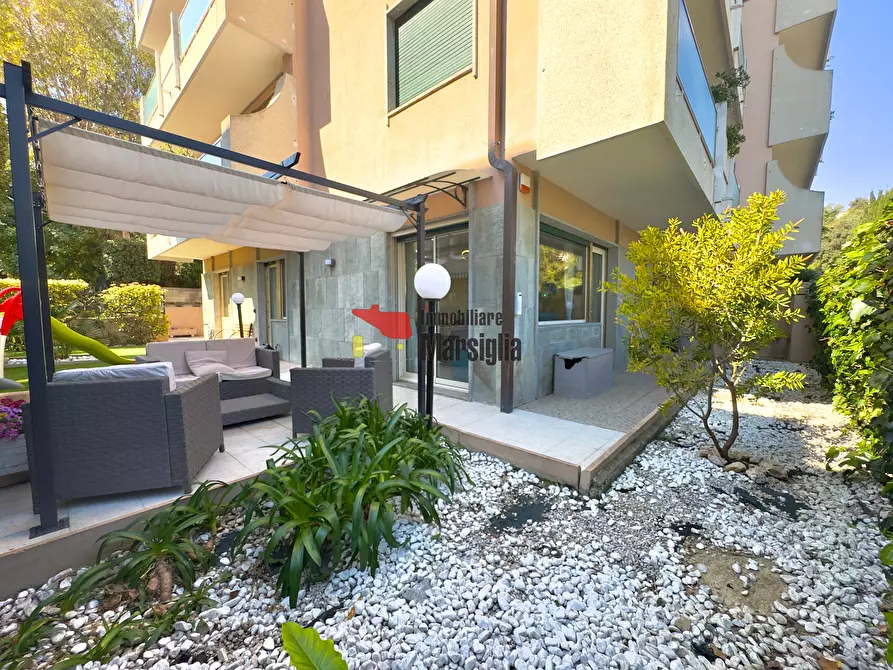 Immagine 54 di Pentalocale in vendita  in Corso Guglielmo Marconi 150 a San Remo