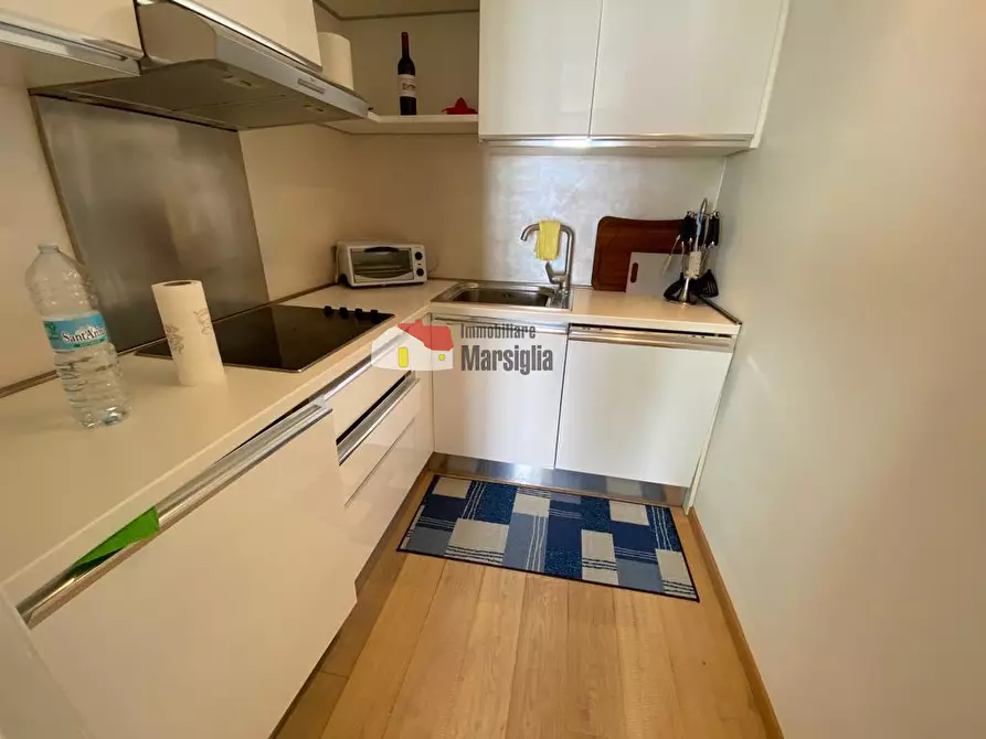 Immagine 7 di Bilocale in vendita  in CORSO MARCONI 204 a San Remo