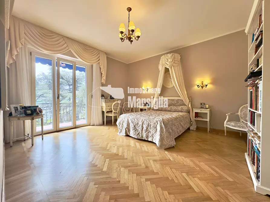 Immagine 19 di Quadrilocale in vendita  in Corso degli Inglesi 620 a San Remo