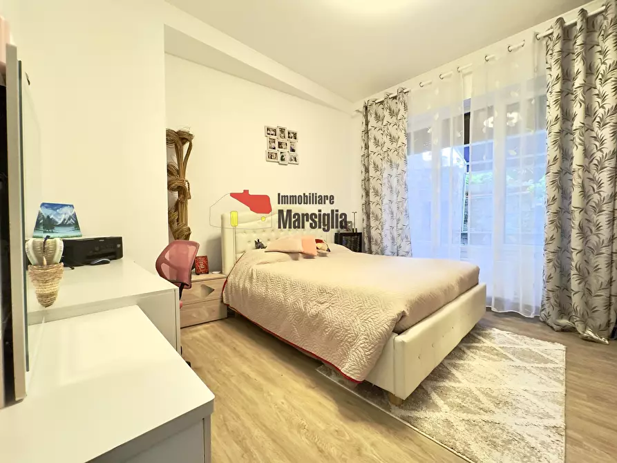 Immagine 19 di Quadrilocale in vendita  in Strada Solaro 14 a San Remo