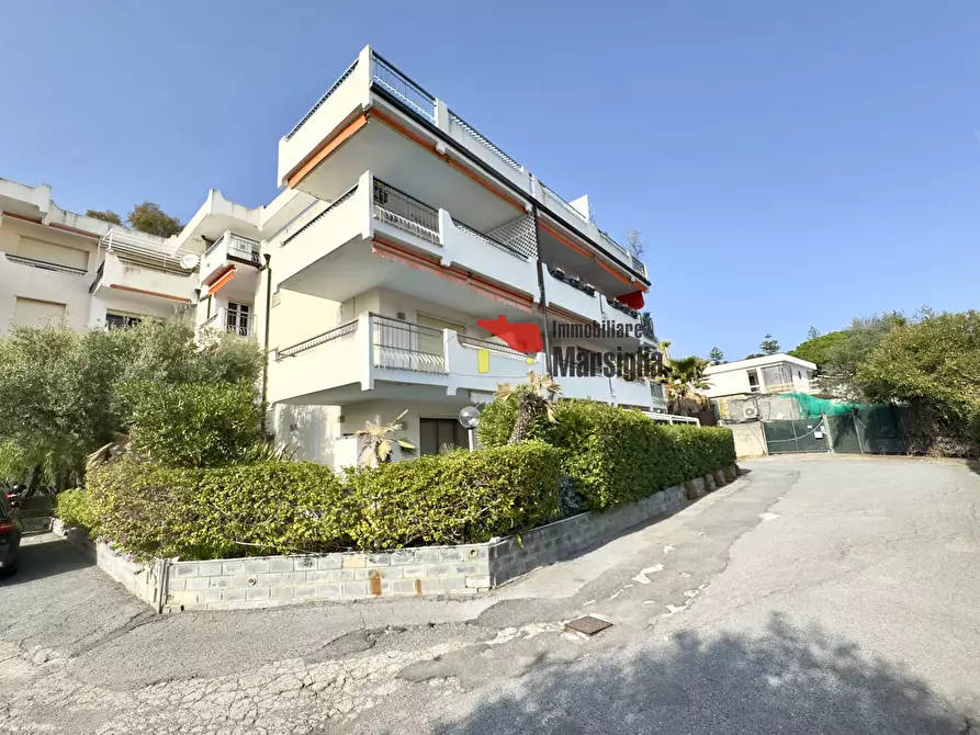 Immagine 36 di Trilocale in vendita  in Strada Solaro 121 a San Remo