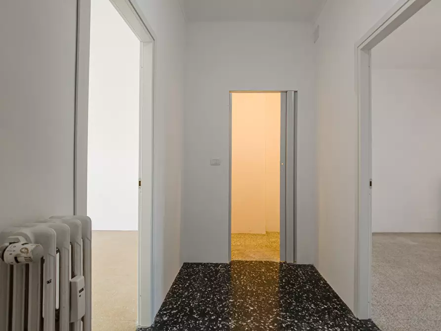 Immagine 5 di Bilocale in vendita  in Via Campiglia a Torino