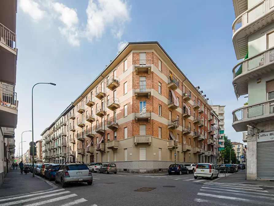 Immagine 28 di Bilocale in vendita  in Via Moretta a Torino