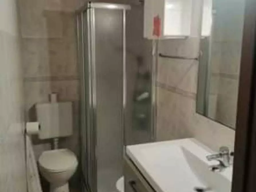 Immagine 8 di Trilocale in vendita  a Livorno