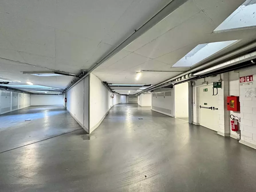 Immagine 42 di Appartamento in vendita  in Piazza Carlo Erba 6 a Milano