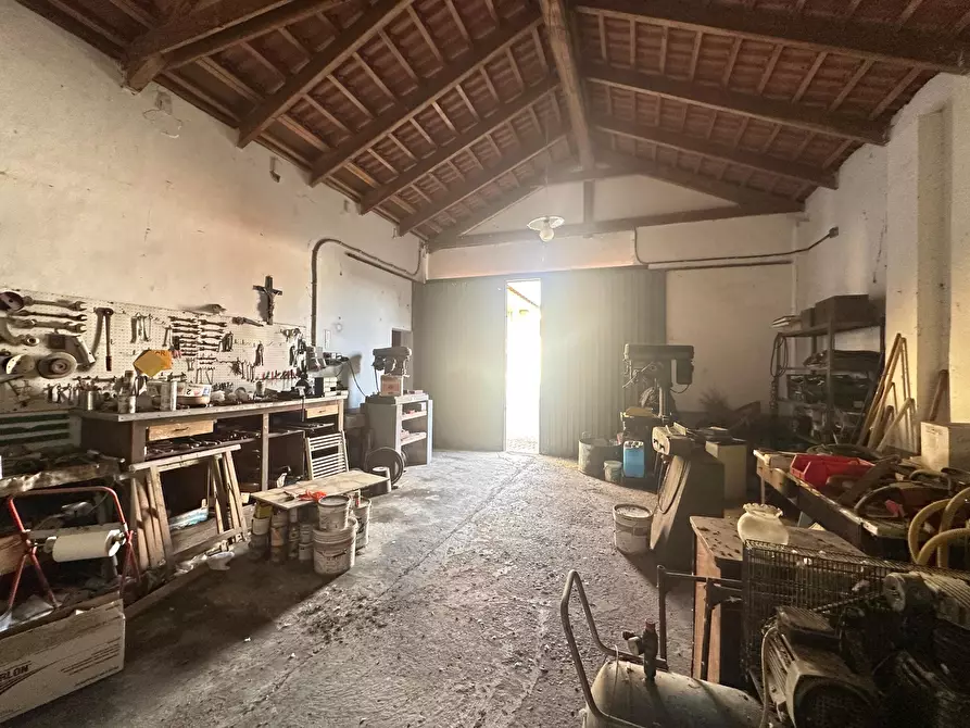 Immagine 37 di Casa bifamiliare in vendita  in Via Guglielmo Marconi 29 a Prarolo