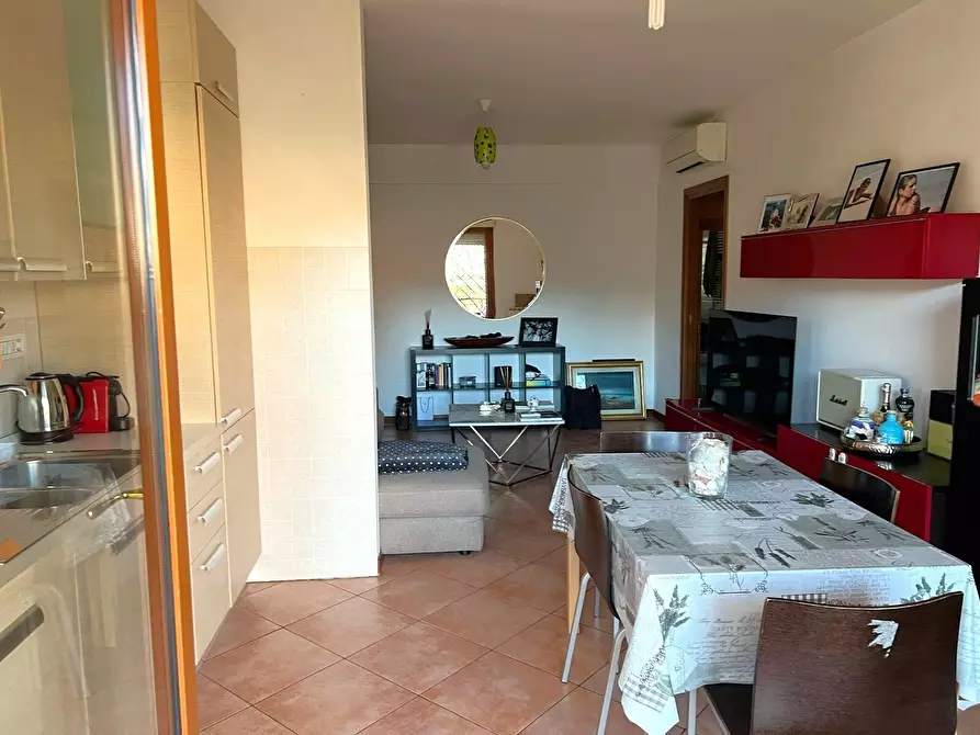 Immagine 4 di Bilocale in vendita  in Via Padre Perilli a Roma