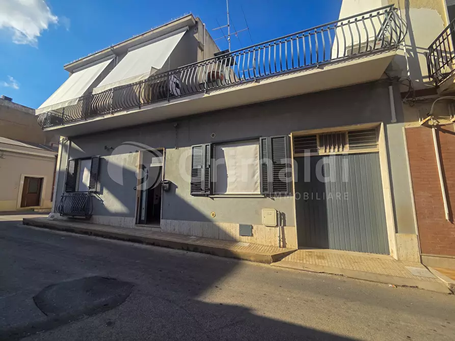 Immagine 1 di Casa indipendente in vendita  a Avola