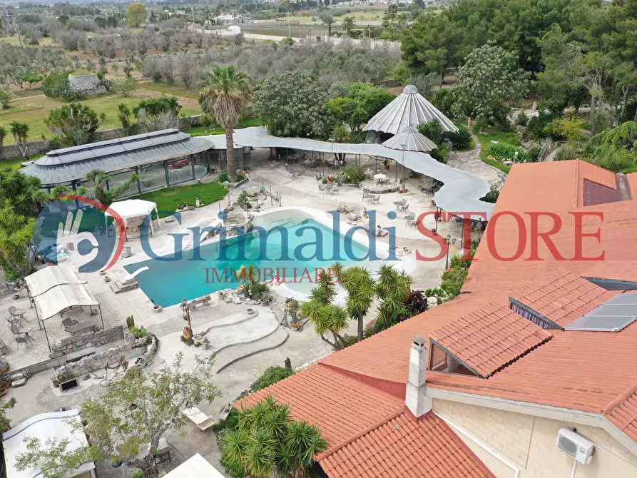 Immagine 13 di Casa indipendente in vendita  in C.S. Lu Monte 1 a Lizzanello