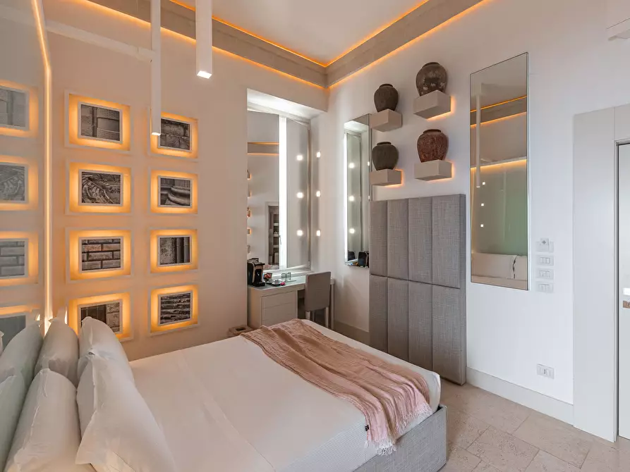 Immagine 58 di Casa indipendente in vendita  in Via Roberto Caracciolo 30 a Lecce