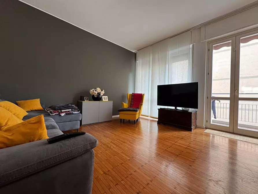 Immagine 6 di Quadrilocale in affitto  in Viale Varese 81 a Como