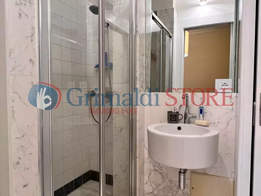 Immagine 21 di Quadrilocale in vendita  in Viale Felice Cavallotti 5 a Lecce