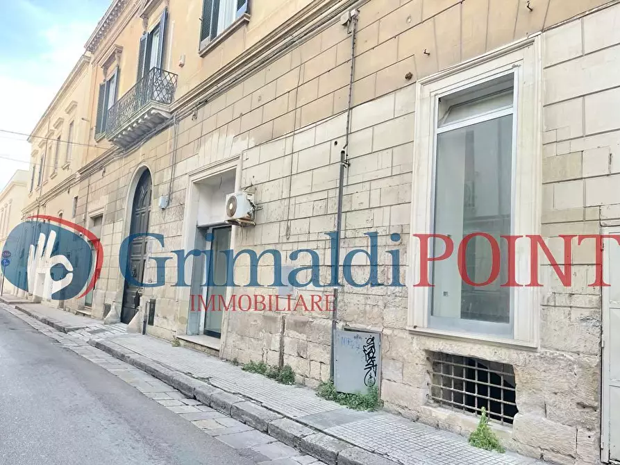 Immagine 19 di Locale commerciale in affitto  in Via Luigi de Simone 3 a Lecce