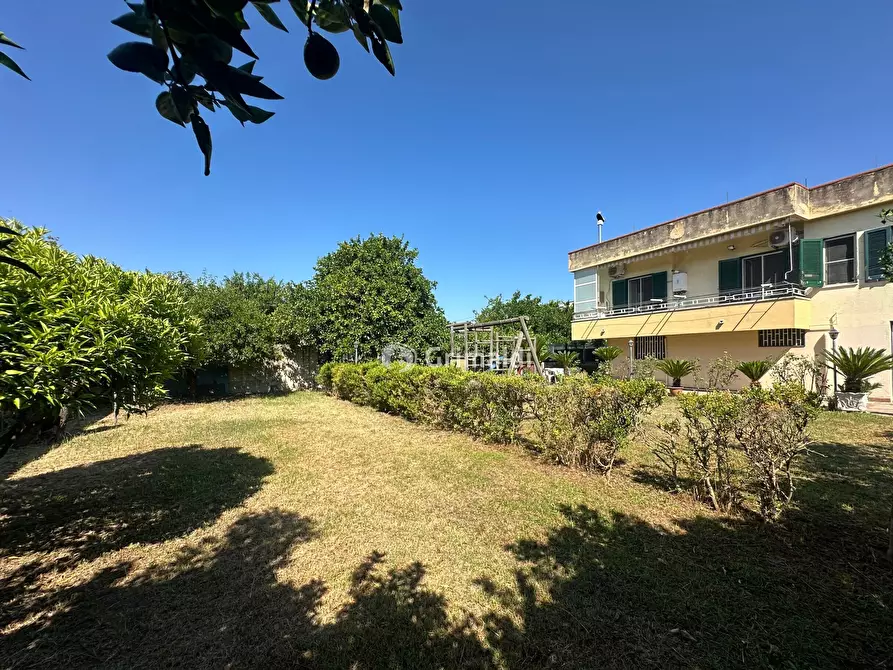 Immagine 3 di Villa in vendita  in Via G. Pastore 32 a Acerra