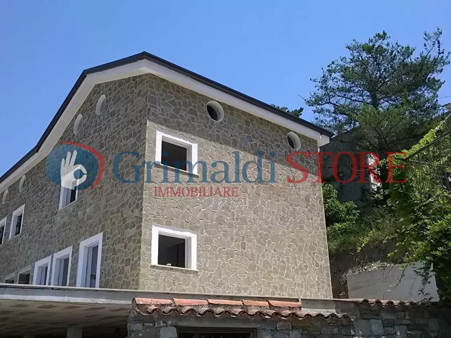 Immagine 10 di Terratetto in vendita  in Vicolo Piazza 72 a San Mauro Cilento