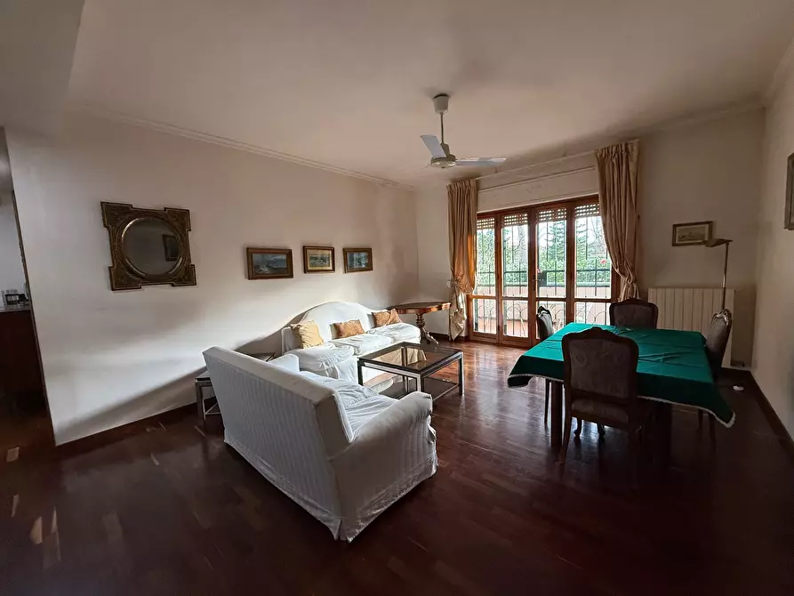 Immagine 11 di Quadrilocale in vendita  in Via Circeo 6 a Anzio