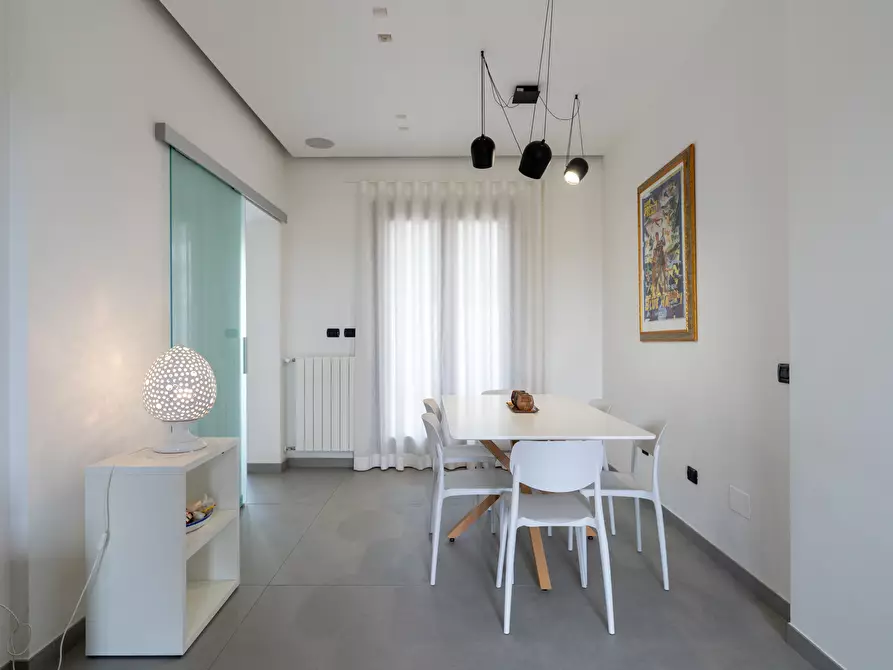 Immagine 14 di Trilocale in affitto  in Via Piero Della Francesca 88 a Lecce