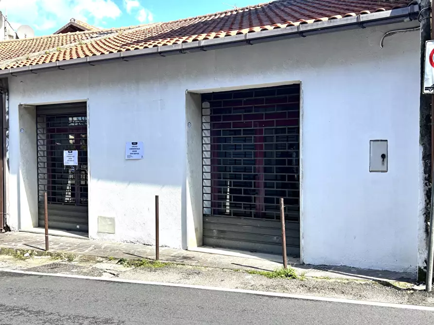Immagine 2 di Locale commerciale in vendita  in Via Porta Romana 5-7 a Terracina