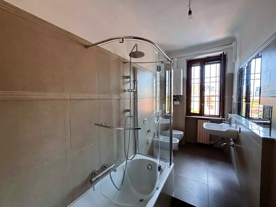 Immagine 23 di Trilocale in affitto  in Corso Lodi 90 a Milano