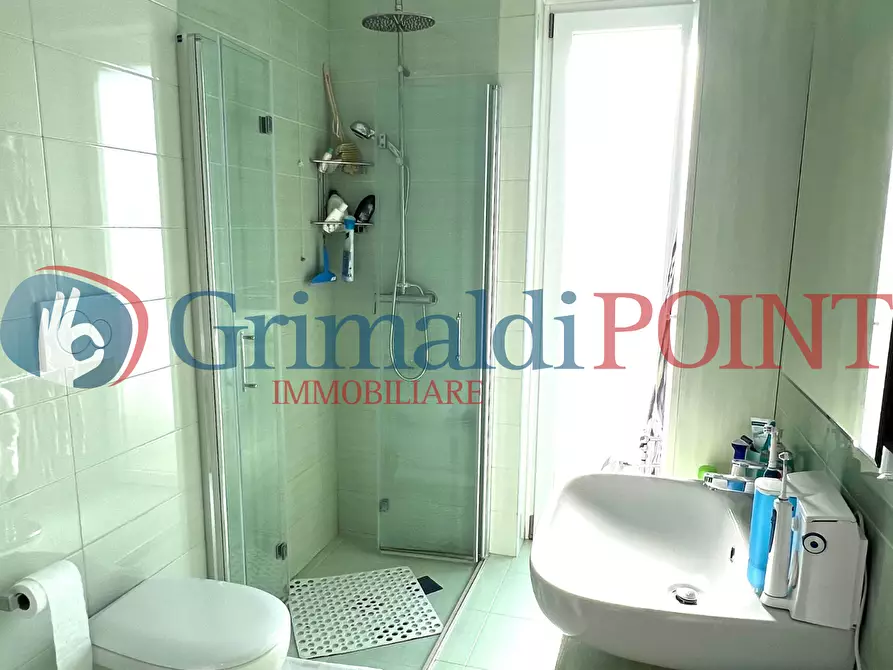 Immagine 8 di Trilocale in vendita  a Lecce