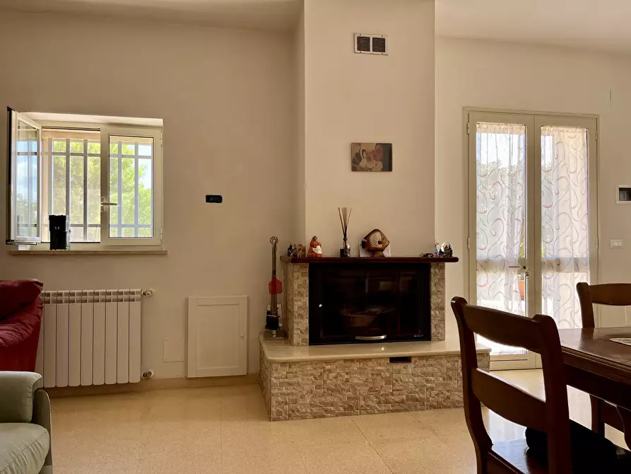 Immagine 41 di Rustico / casale in vendita  a Carovigno