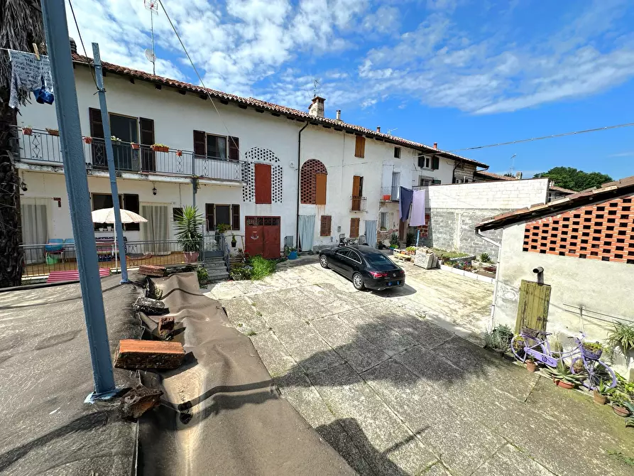 Immagine 20 di Villetta a schiera in vendita  in vicolo Borgo 15 a Camino