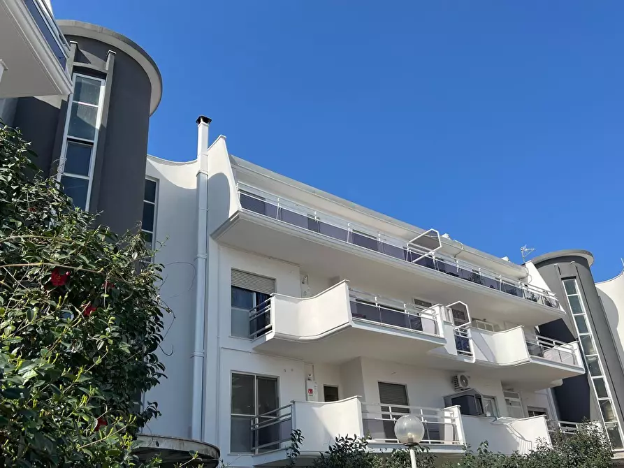 Immagine 18 di Attico in vendita  in Via Tanaro 3 a Nettuno