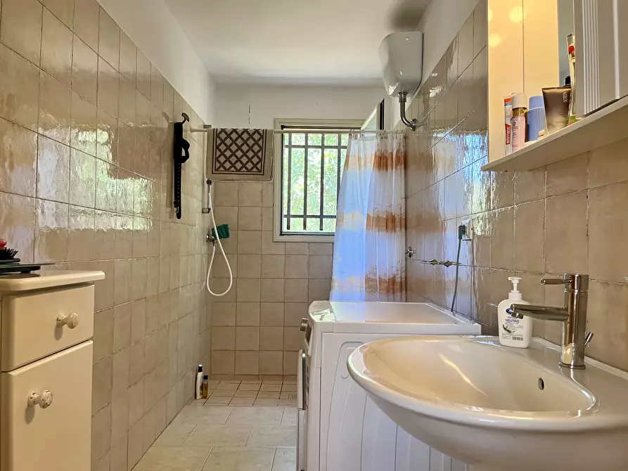 Immagine 42 di Rustico / casale in vendita  a Carovigno