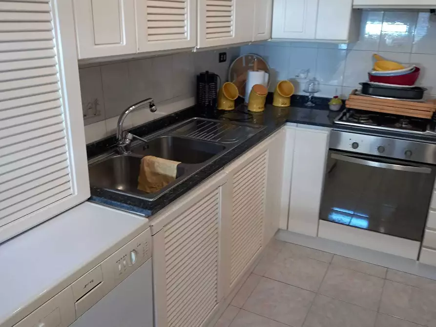 Immagine 6 di Trilocale in affitto  in Piazza Pollastrini 10 a Anzio