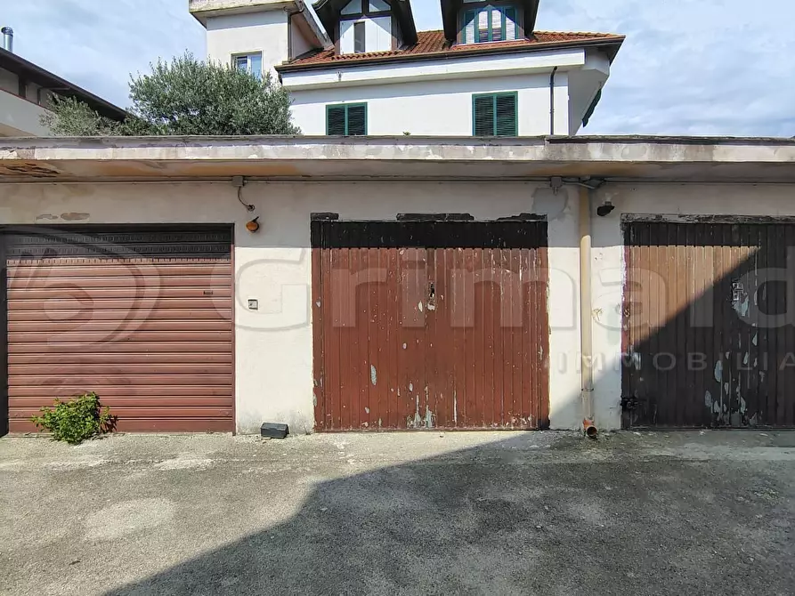 Immagine 9 di Trilocale in affitto  a Giugliano In Campania