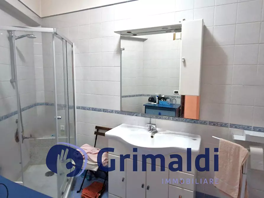 Immagine 20 di Quadrilocale in vendita  in Via Edoardo Nicolardi 2 a Napoli