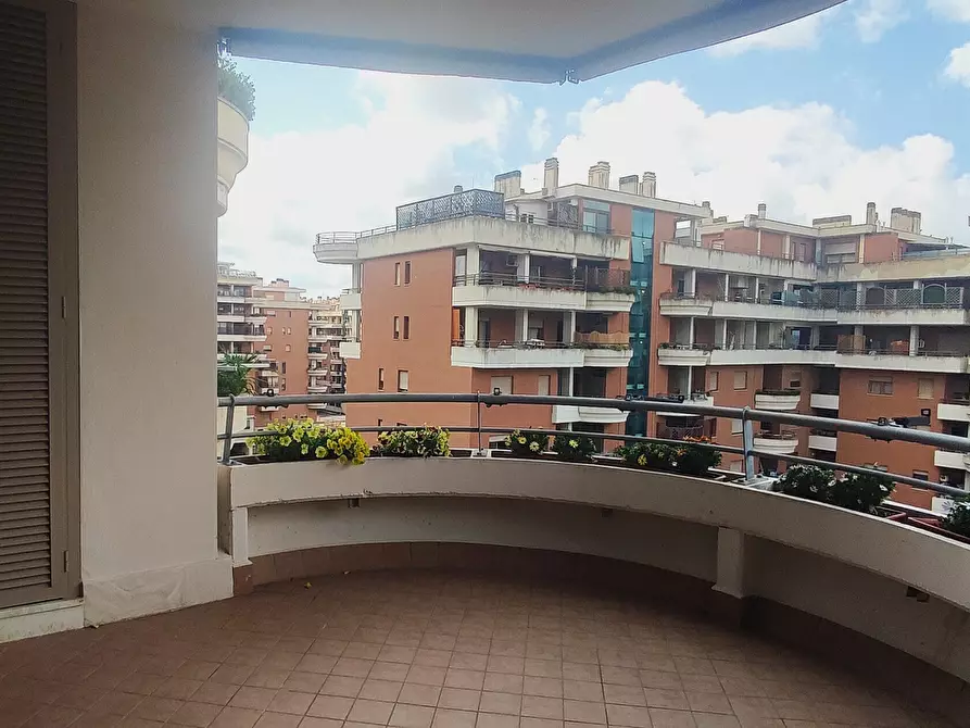 Immagine 43 di Appartamento in vendita  in Via Francesco Menzio a Roma