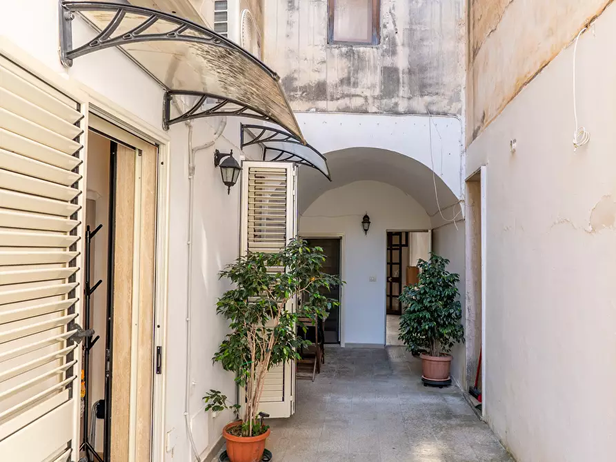 Immagine 2 di Casa semindipendente in vendita  in Via Giovanni Camillo Palma 55 a Lecce