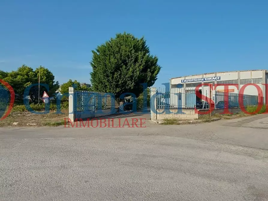 Immagine 27 di Attività artigianale in vendita  in Via Enrico Fermi 32 a Brindisi