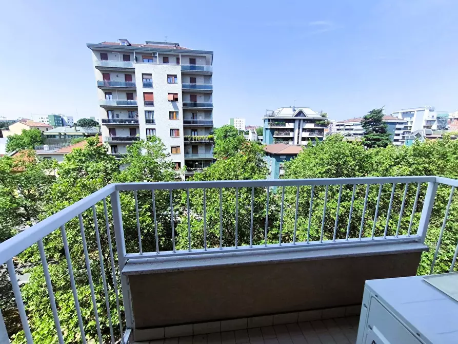 Immagine 28 di Appartamento in vendita  in Viale Misurata 23 a Milano