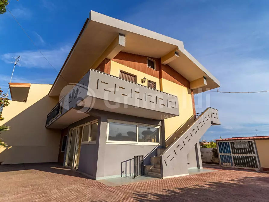 Immagine 18 di Villa in vendita  a Siracusa