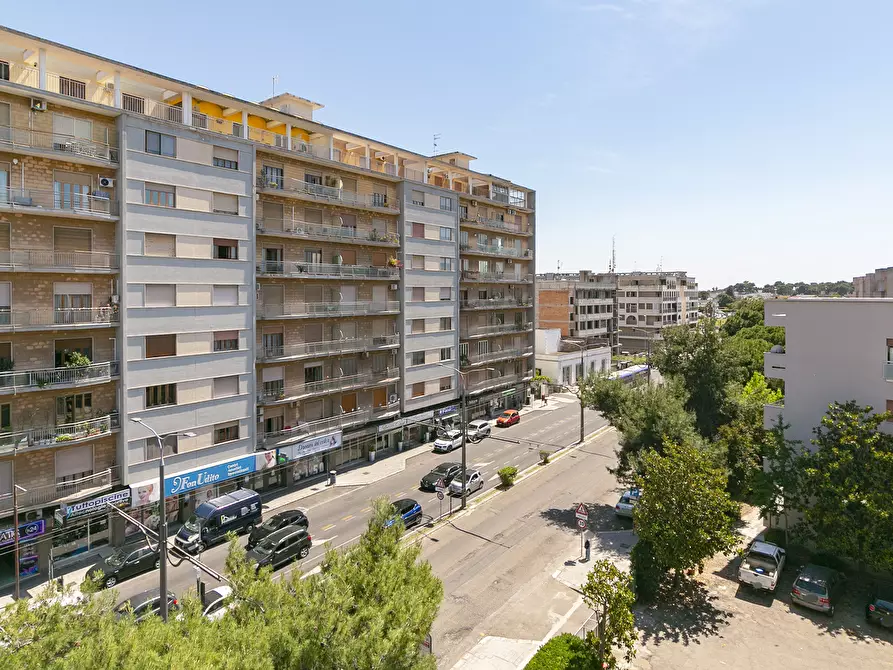 Immagine 59 di Quadrilocale in vendita  in Via Regina Elena 23 a Lecce
