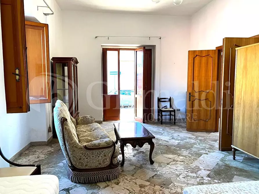Immagine 4 di Casa indipendente in vendita  in Via G. Megha a Galatone